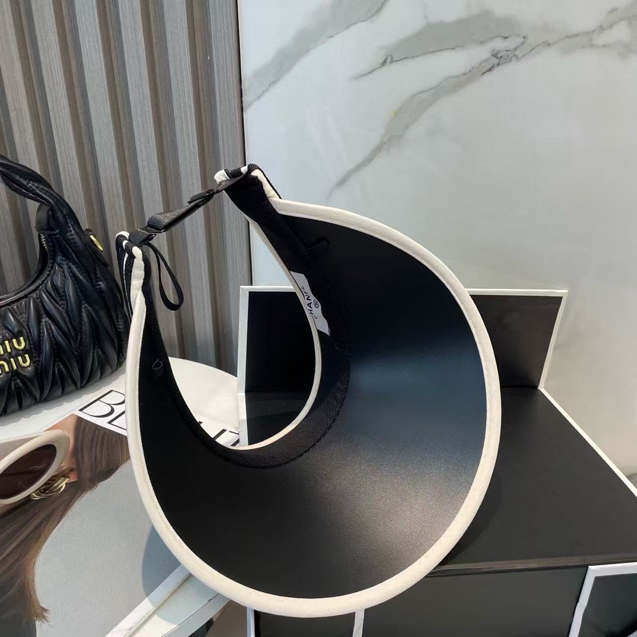 CHANE1 ダブルCサンハット【 50％割引+送料無料】