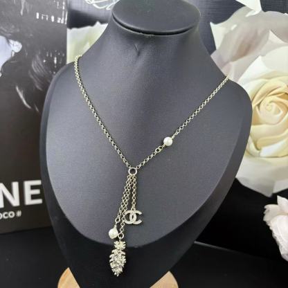 CHANE1 ダブルCパールフェザーウィートイヤーネックレス【 50％割引+送料無料】