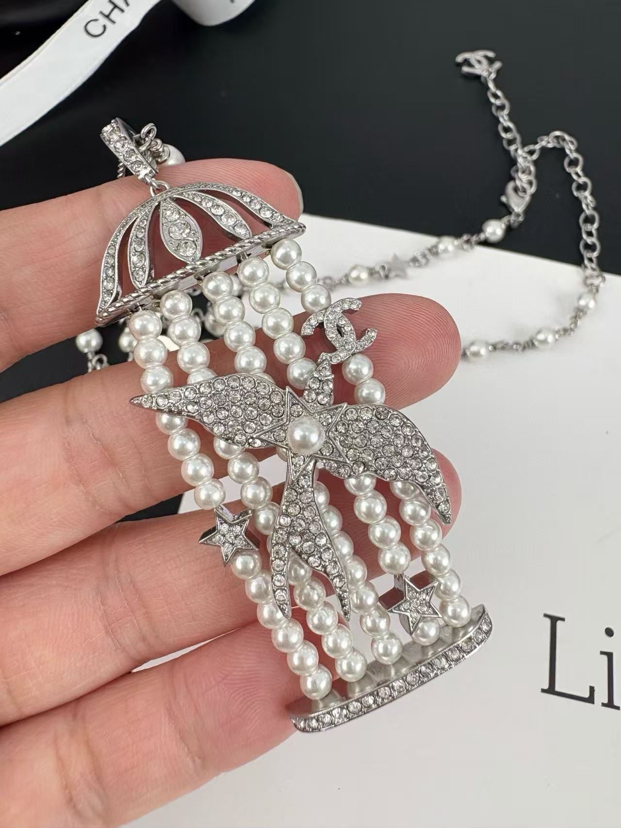 CHANE1 バードケージパールラインストーンロングネックレス【 50％割引+送料無料】