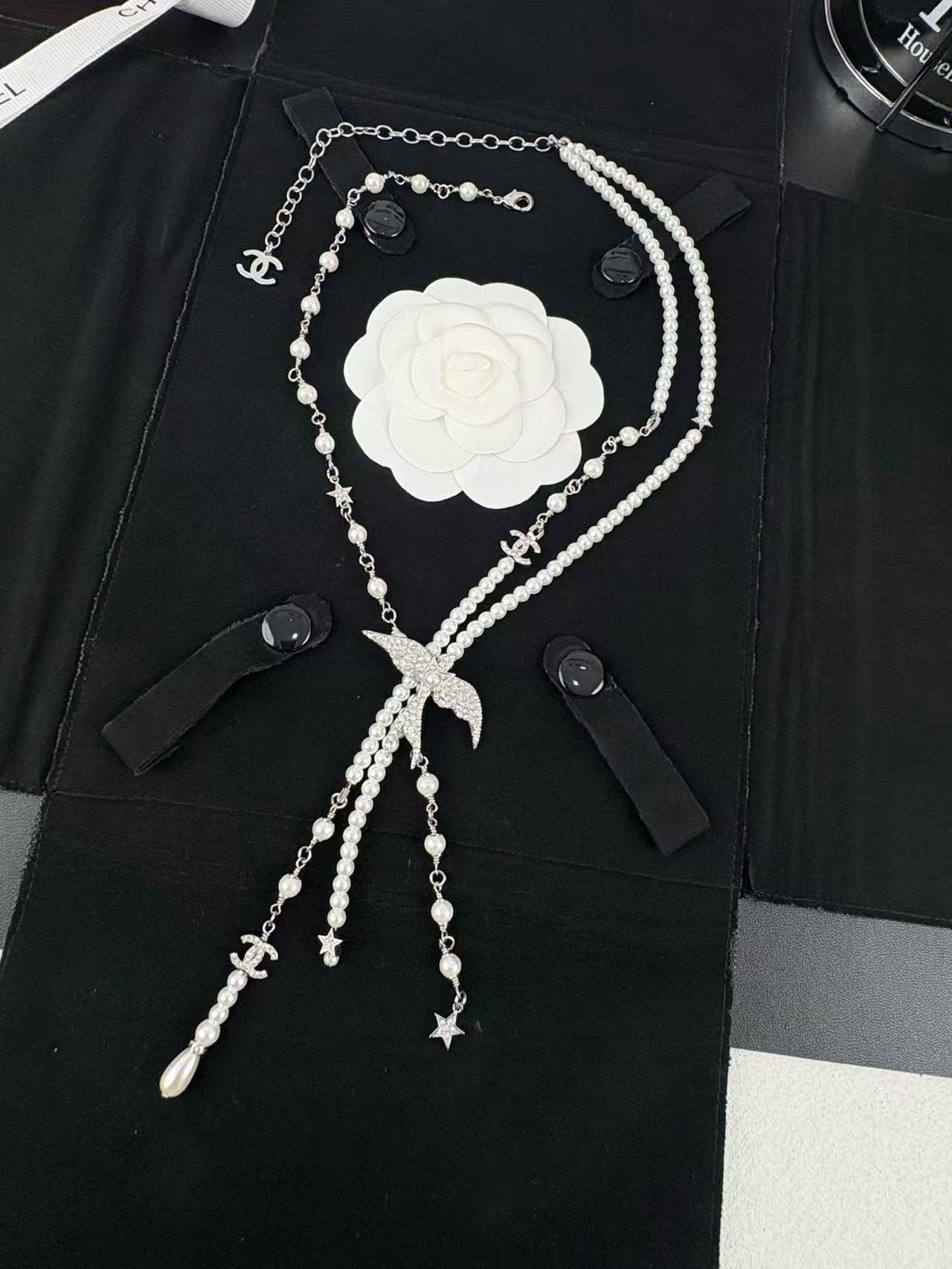 CHANE1 ダブルパール ダブルC バード ロングネックレス【 50％割引+送料無料】