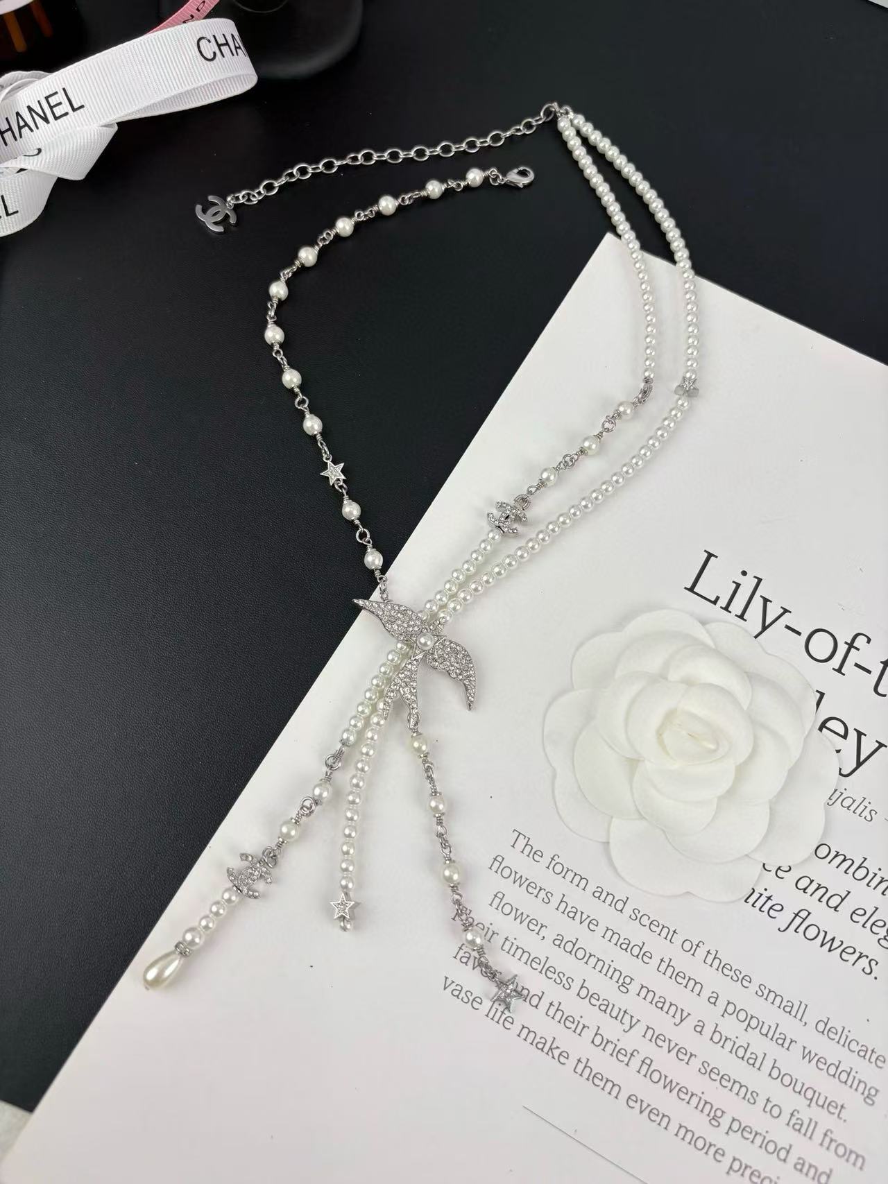 CHANE1 ダブルパール ダブルC バード ロングネックレス【 50％割引+送料無料】