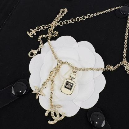 CHANE1 香水瓶五芒星ネックレス【 50％割引+送料無料】