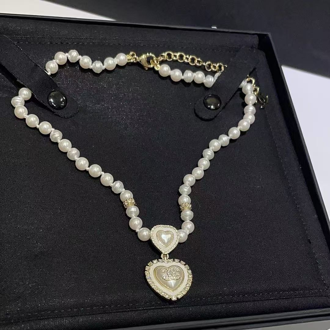 CHANE1 ダブルCハートパールネックレス【 50％割引+送料無料】