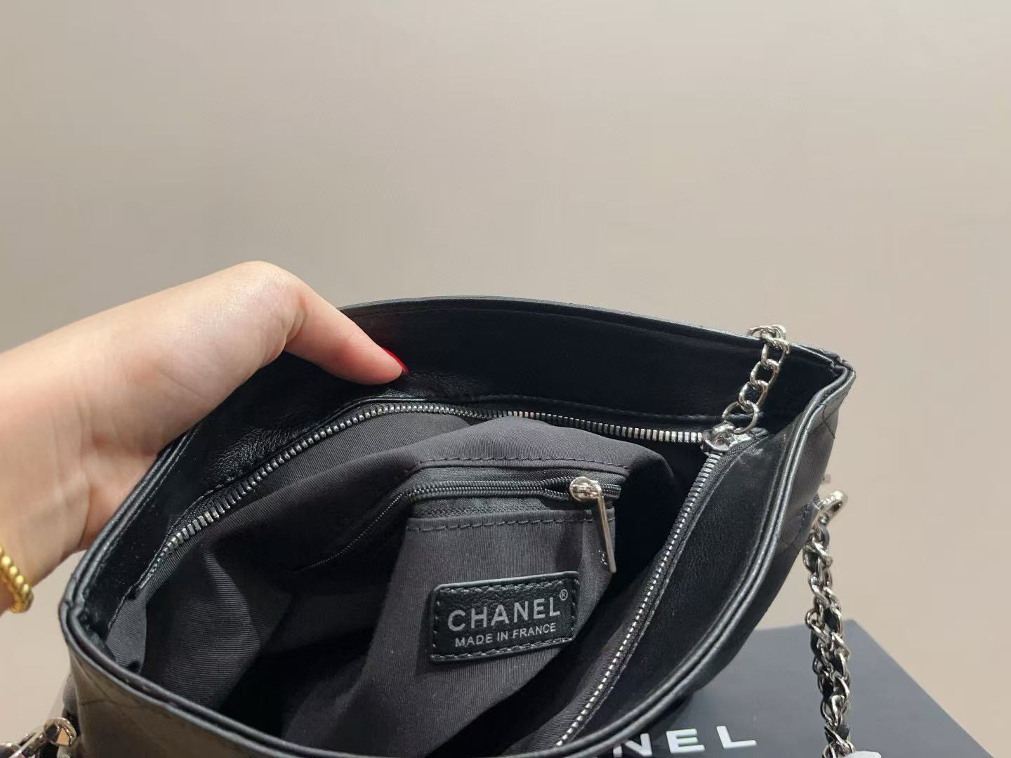 CHANE1 チェーンホーボー折りたたみバッグ【 50％割引+送料無料】