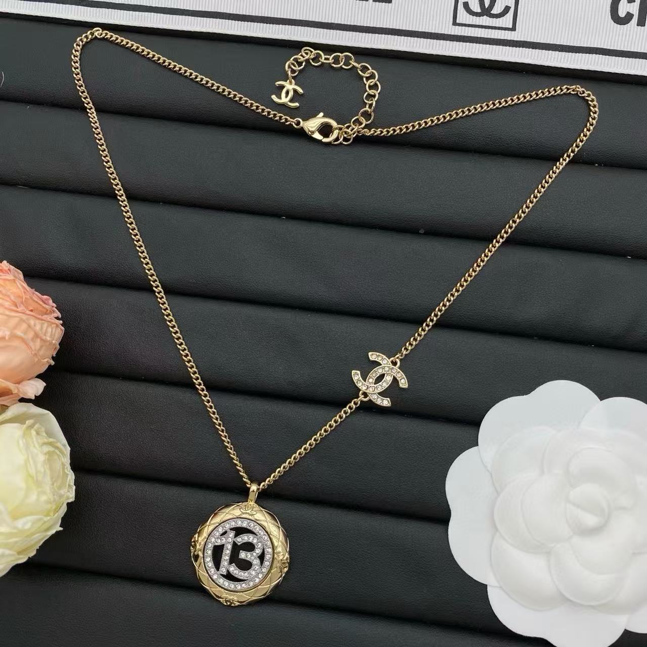 CHANE1 ダブルC ラウンドネックレス【 50％割引+送料無料】