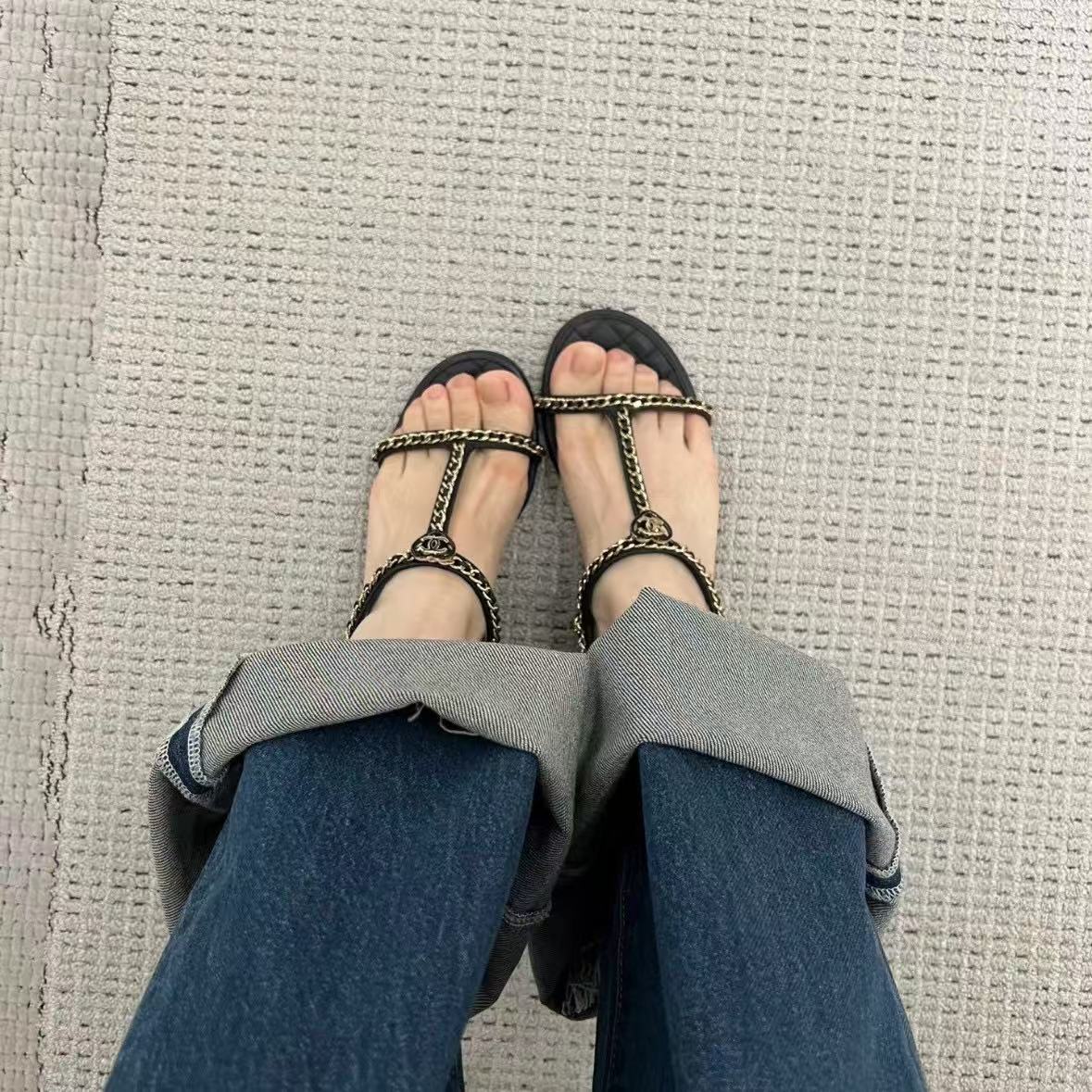 CHANE1 高品質チェーンハートローヒールサンダル【50％割引+送料無料】