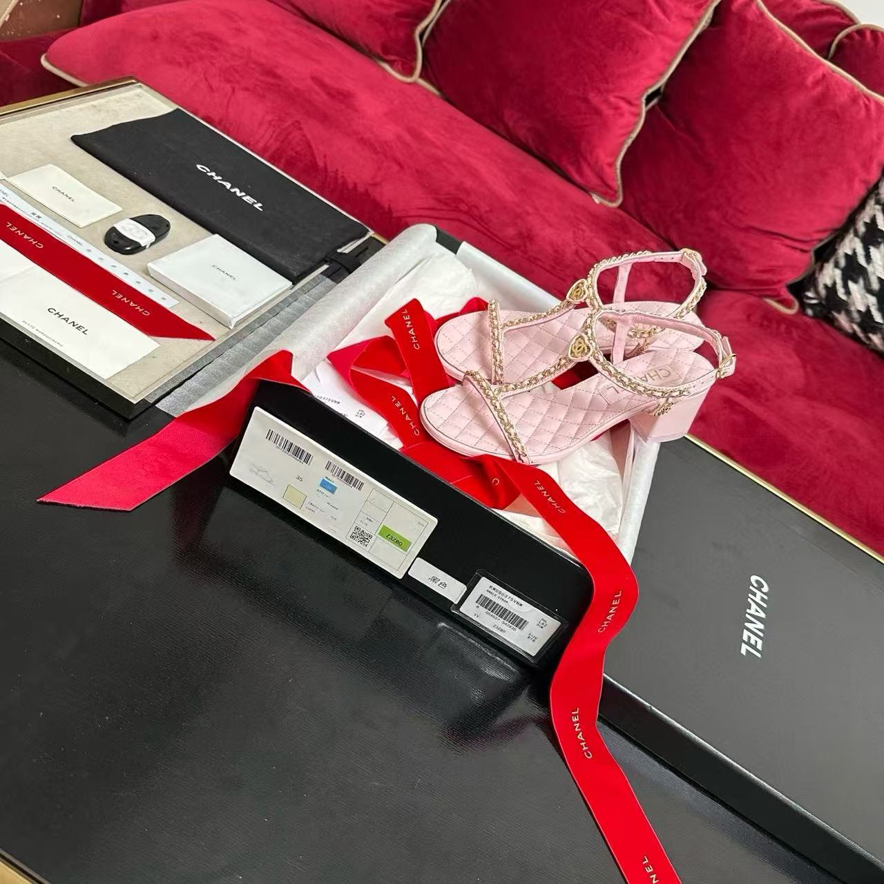 CHANE1 高品質チェーンハートローヒールサンダル【50％割引+送料無料】