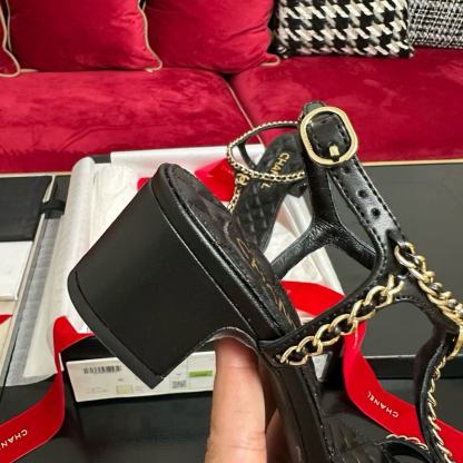 CHANE1 高品質チェーンハートローヒールサンダル【50％割引+送料無料】