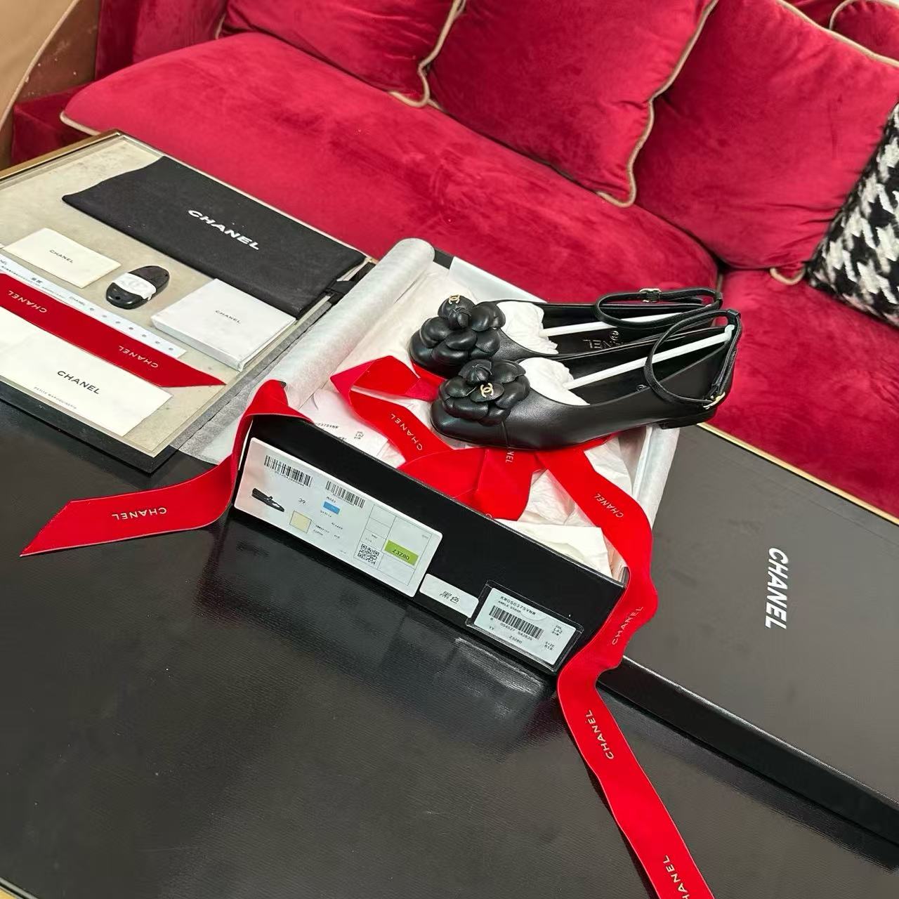 CHANE1 高品質カメリアメリージェーンフラットシューズ【50％割引+送料無料】