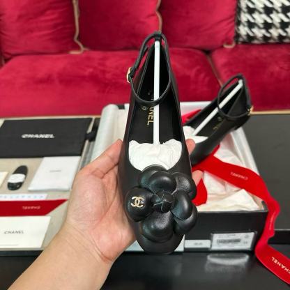 CHANE1 高品質カメリアメリージェーンフラットシューズ【50％割引+送料無料】