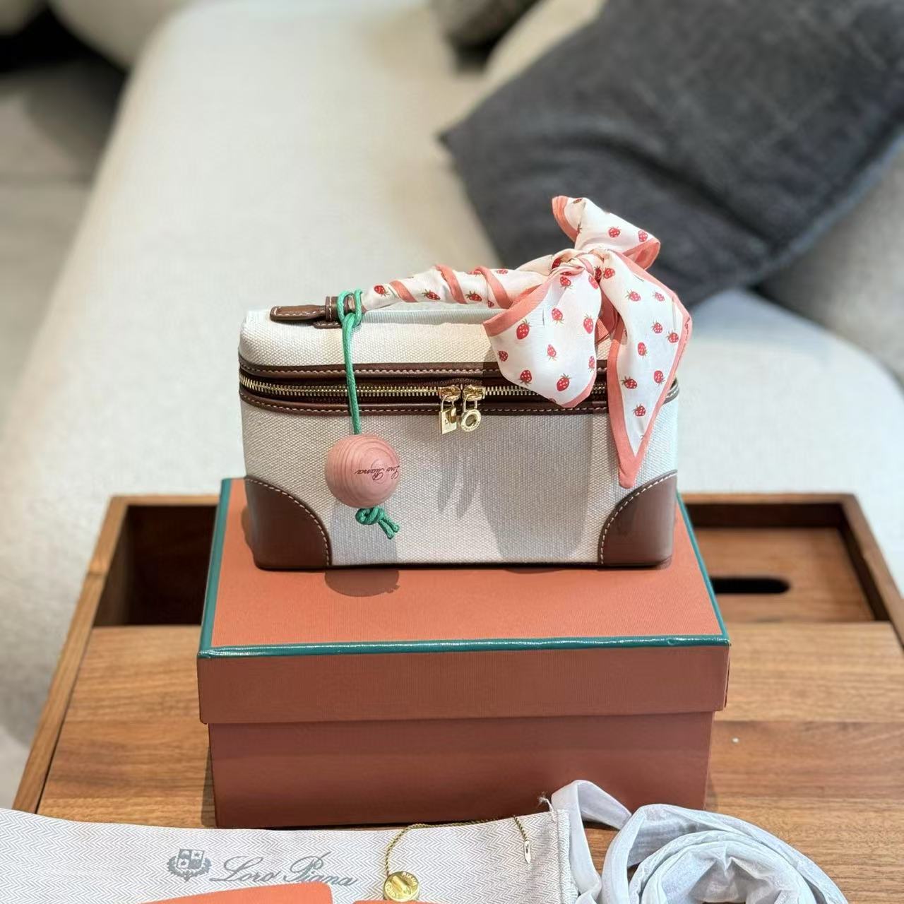 HERME5 キャンバストートバッグ【 50％割引+送料無料】