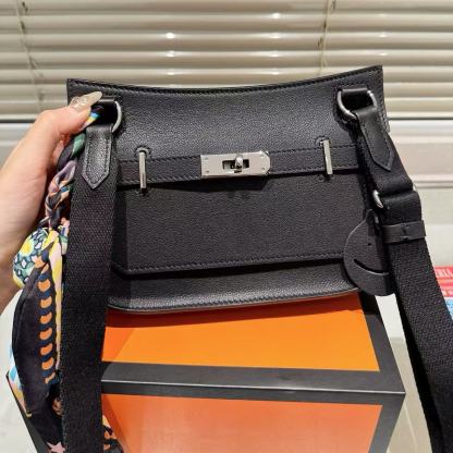 HERME5 jypsiereショルダーバッグ【 50％割引+送料無料】