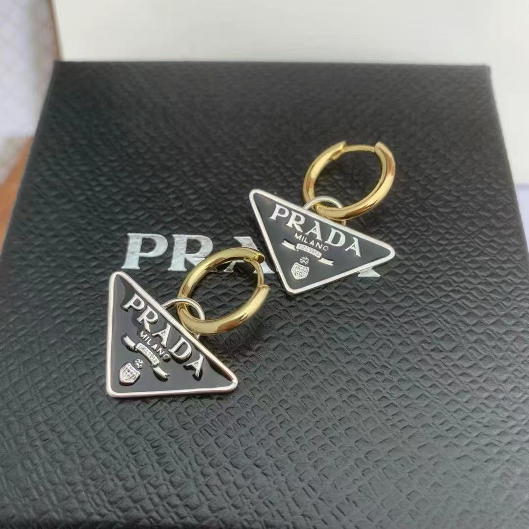 PR4DA トライアングルイヤリング【50％割引+送料無料】