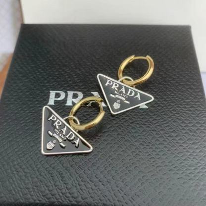 PR4DA トライアングルイヤリング【50％割引+送料無料】