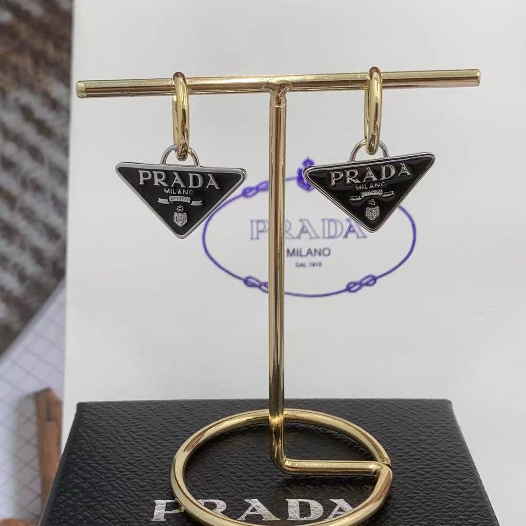 PR4DA トライアングルイヤリング【50％割引+送料無料】