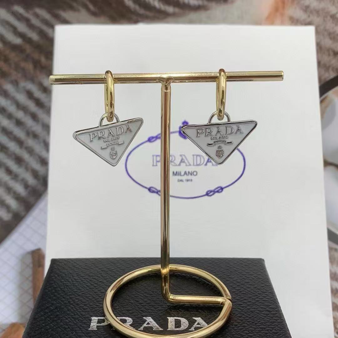 PR4DA トライアングルイヤリング【50％割引+送料無料】