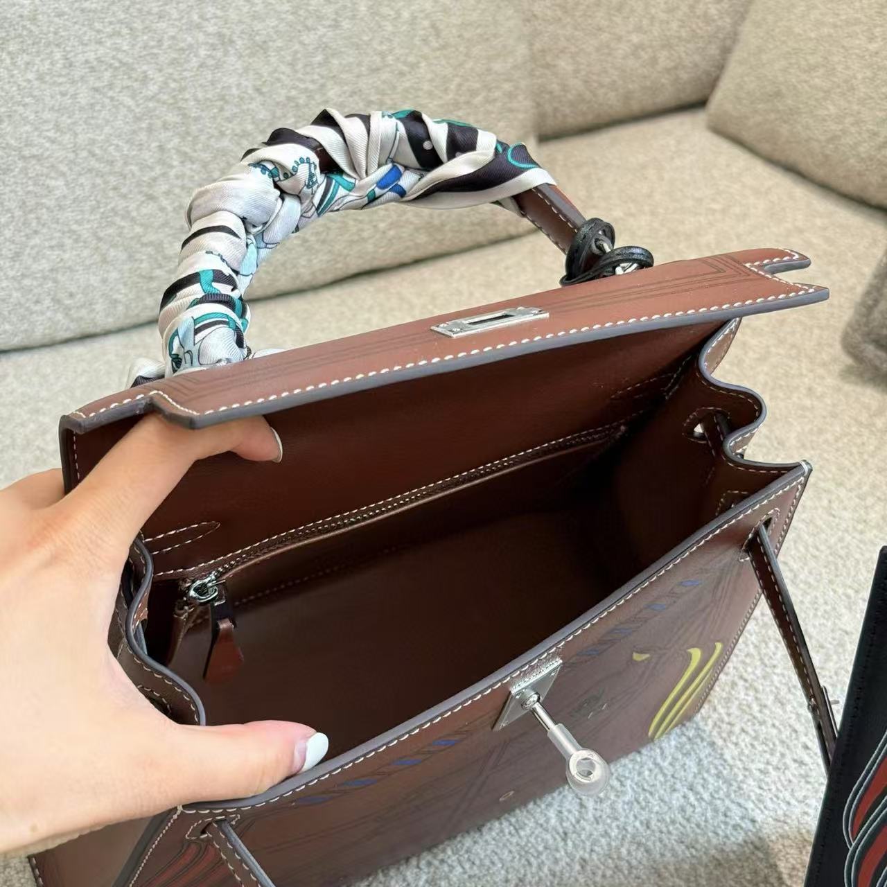 HERME5 手描き牛革ハンドバッグ【50％割引+送料無料】