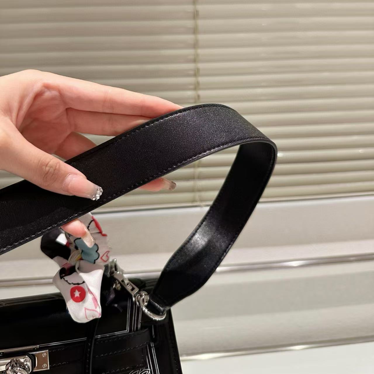 HERME5 高品質手描きハンドバッグ【50％割引+送料無料】