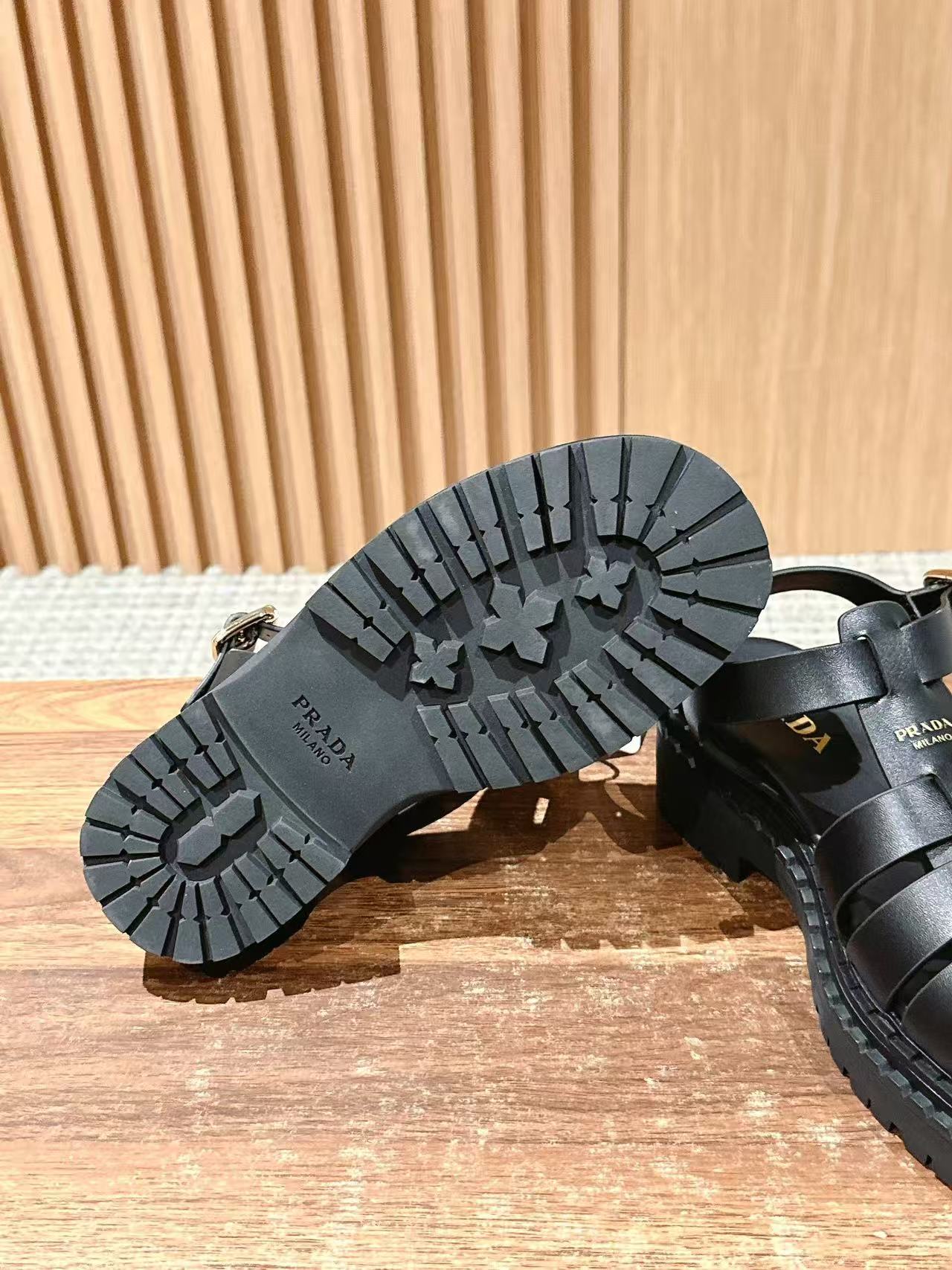 PR4DA 高品質厚底サンダル【50％割引+送料無料】