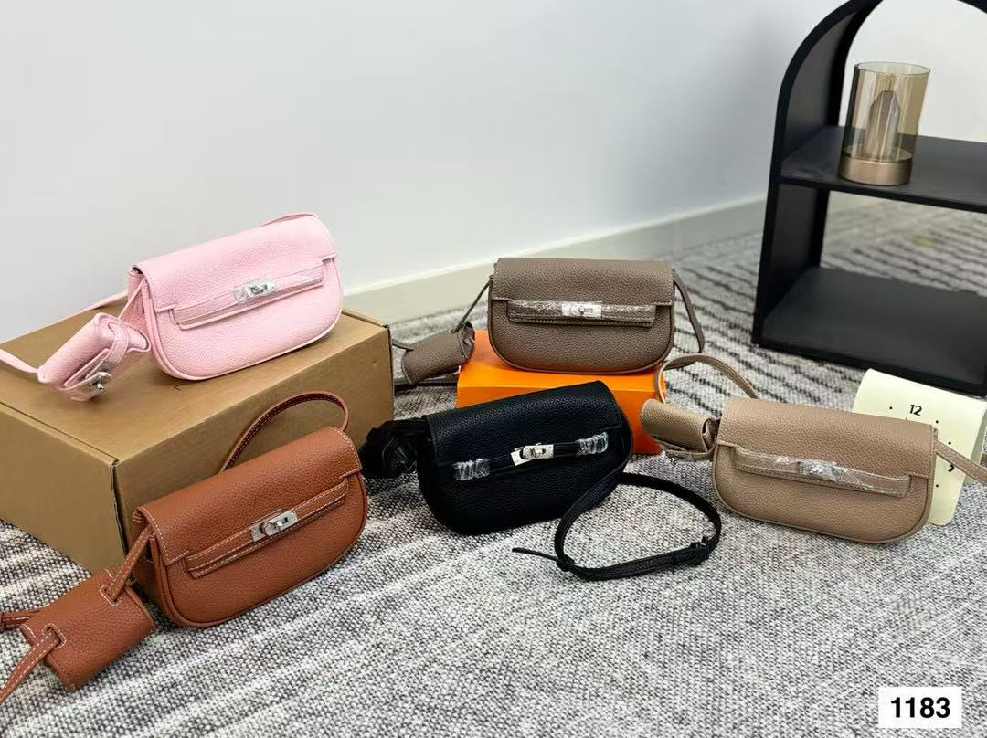 HERME5 レザー アンダーアームバッグ【50％割引+送料無料】