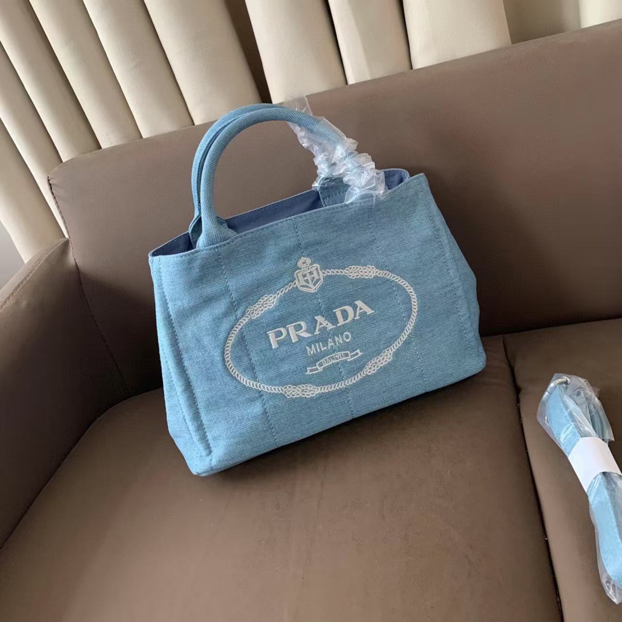 PR4DAデニムトートバッグ【50％割引+送料無料】