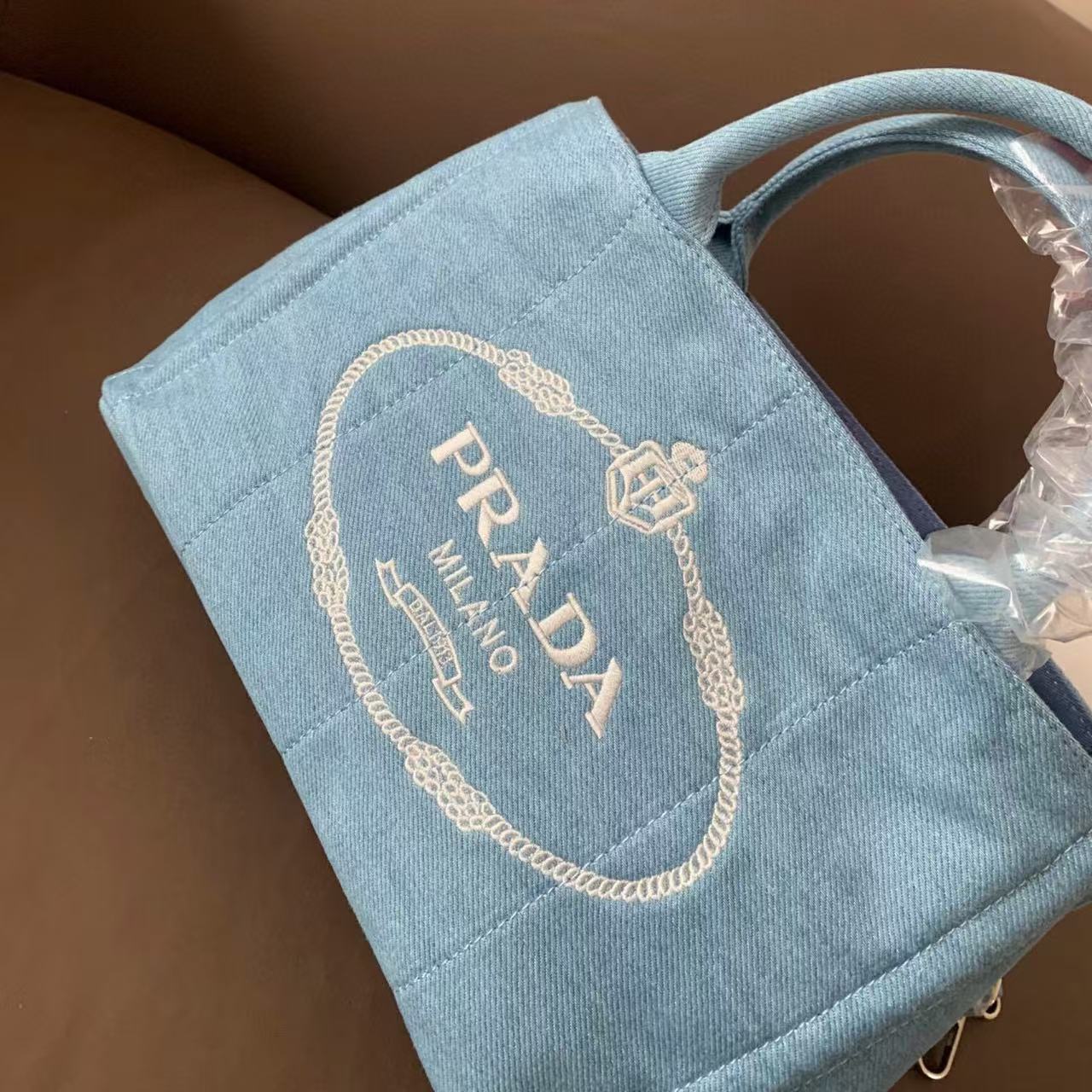 PR4DAデニムトートバッグ【50％割引+送料無料】