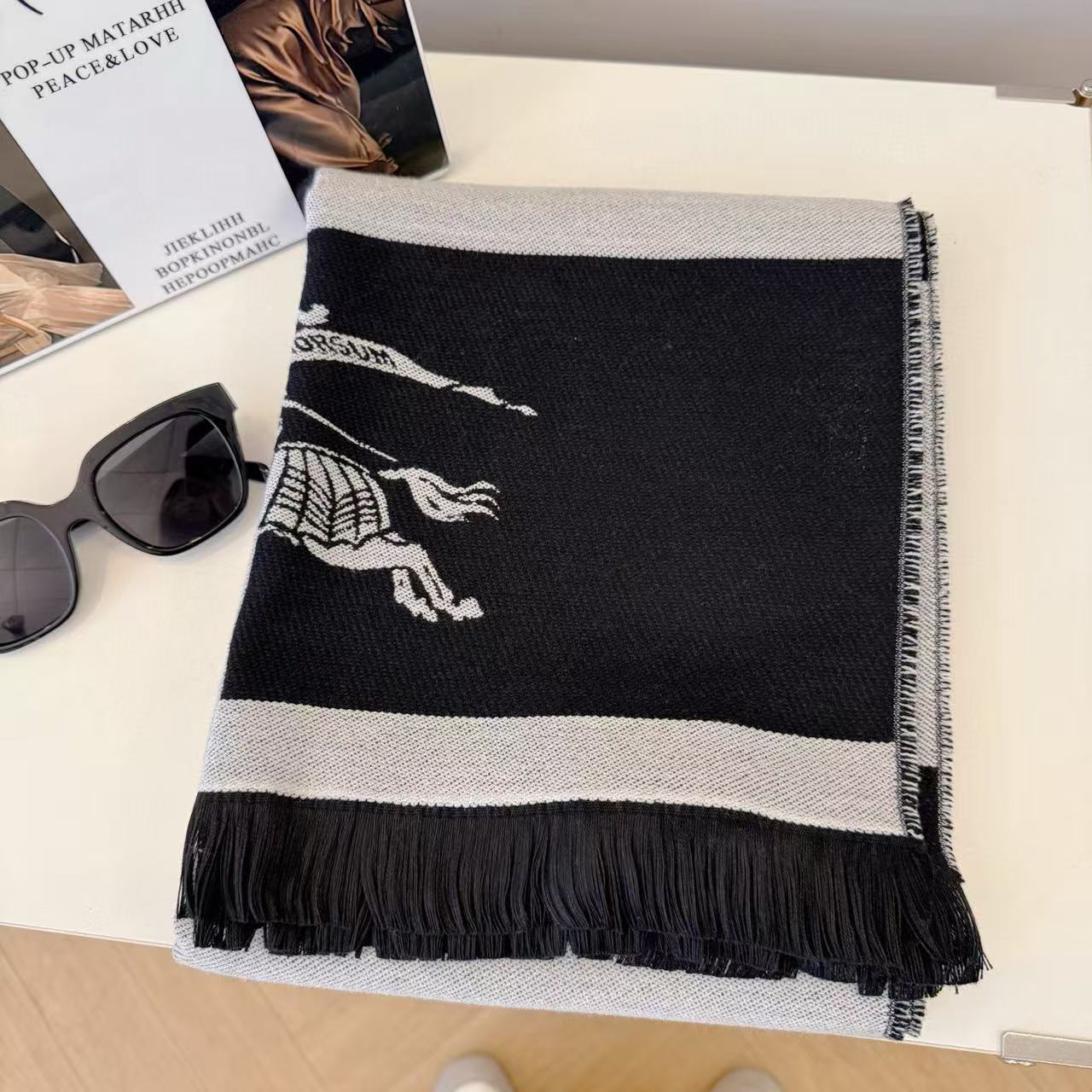 BUR8ERRYカラーブロックスカーフ【50％割引+送料無料】