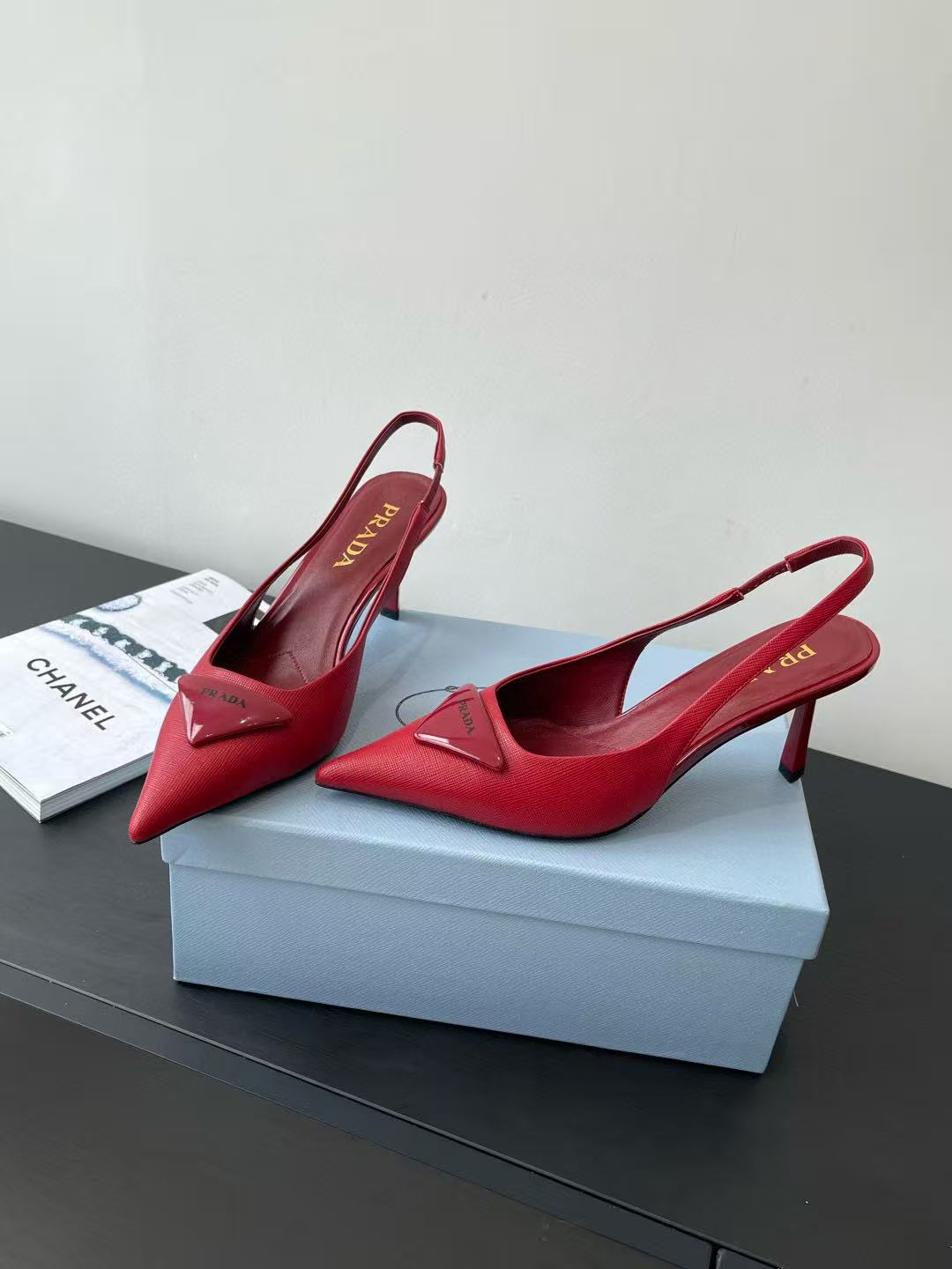 PR4DAの高品質ポインテッドハイヒール【50％割引+送料無料】