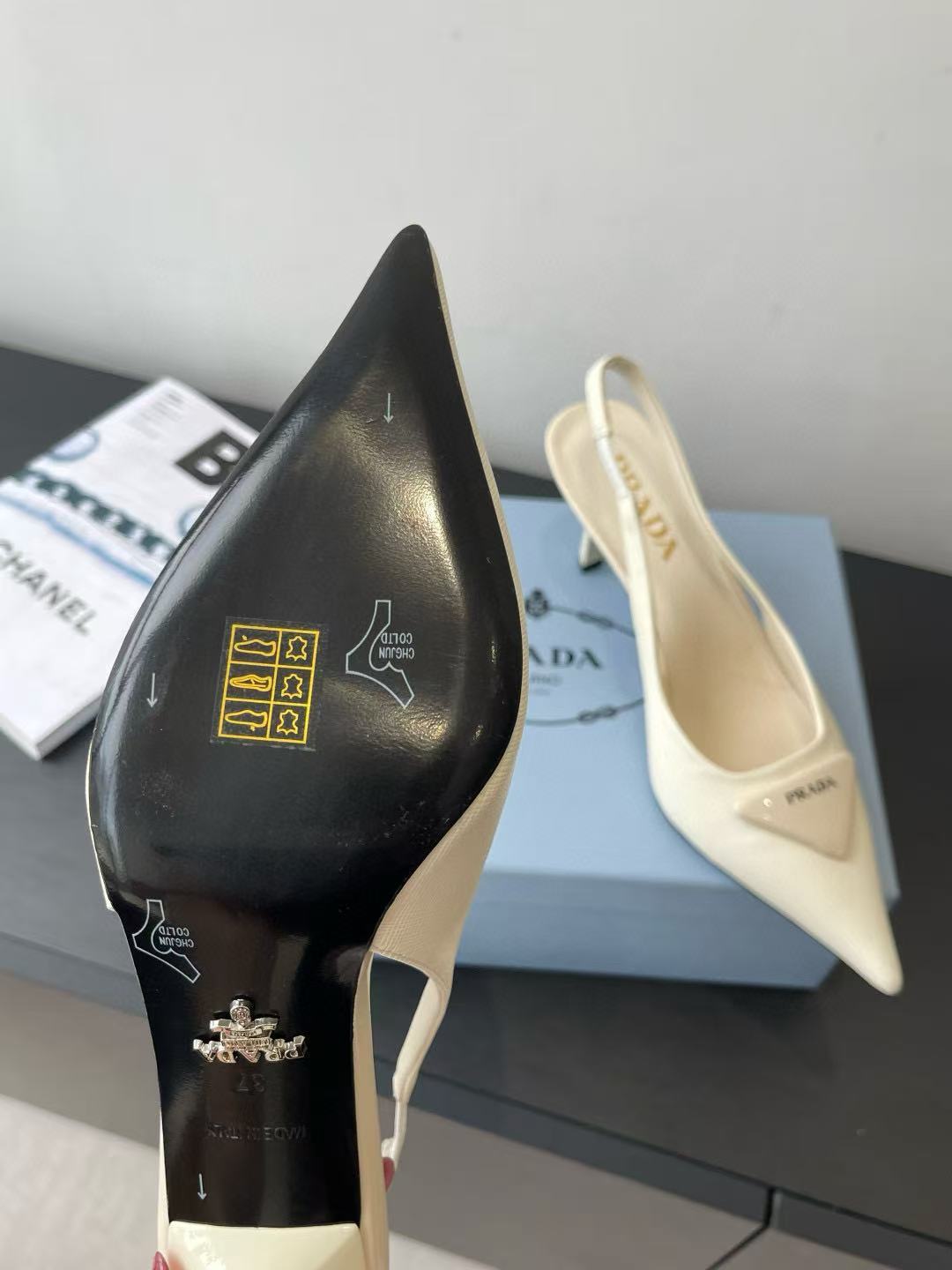 PR4DAの高品質ポインテッドハイヒール【50％割引+送料無料】