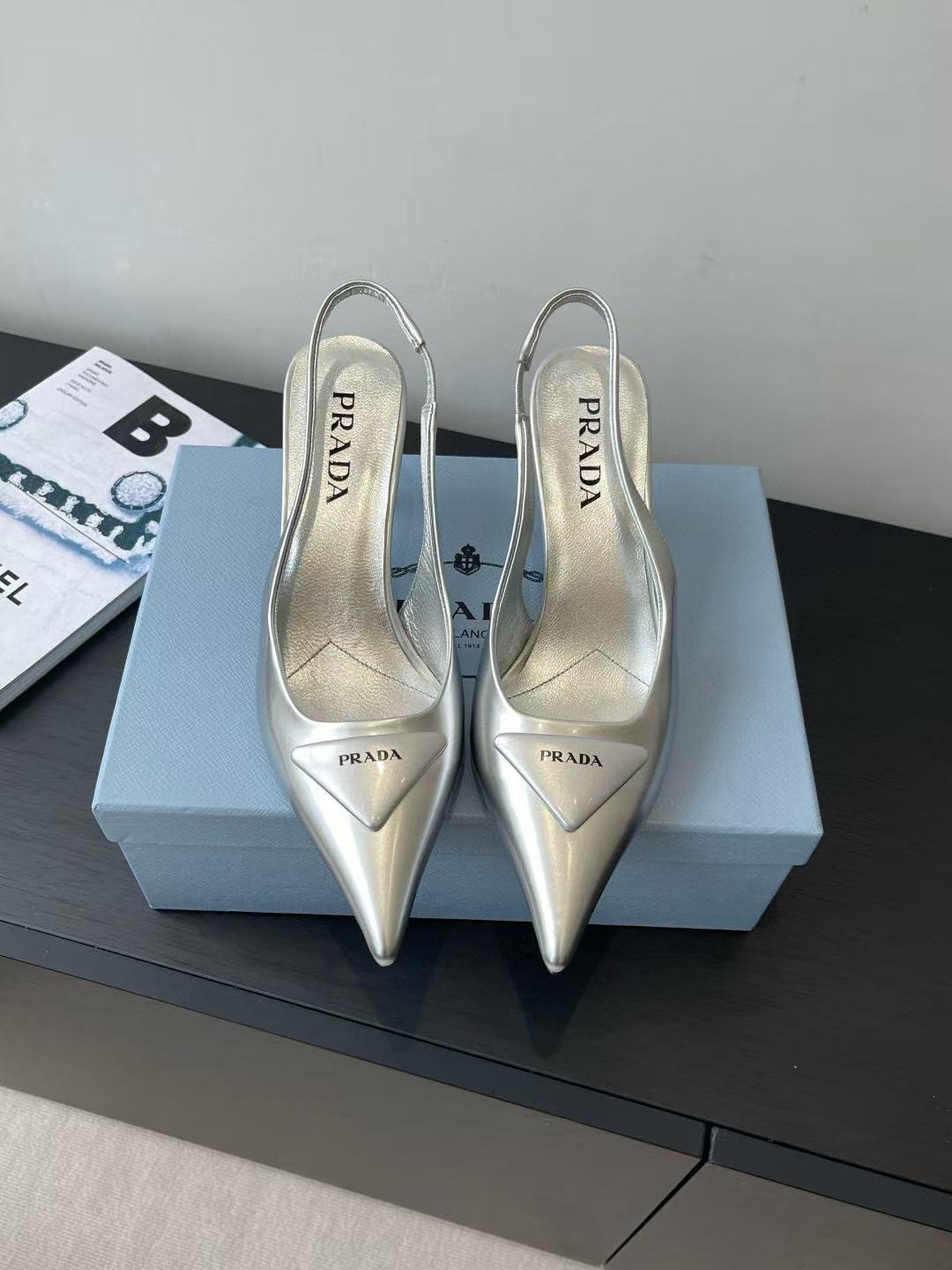 PR4DAの高品質ポインテッドハイヒール【50％割引+送料無料】