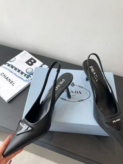 PR4DAの高品質ポインテッドハイヒール【50％割引+送料無料】