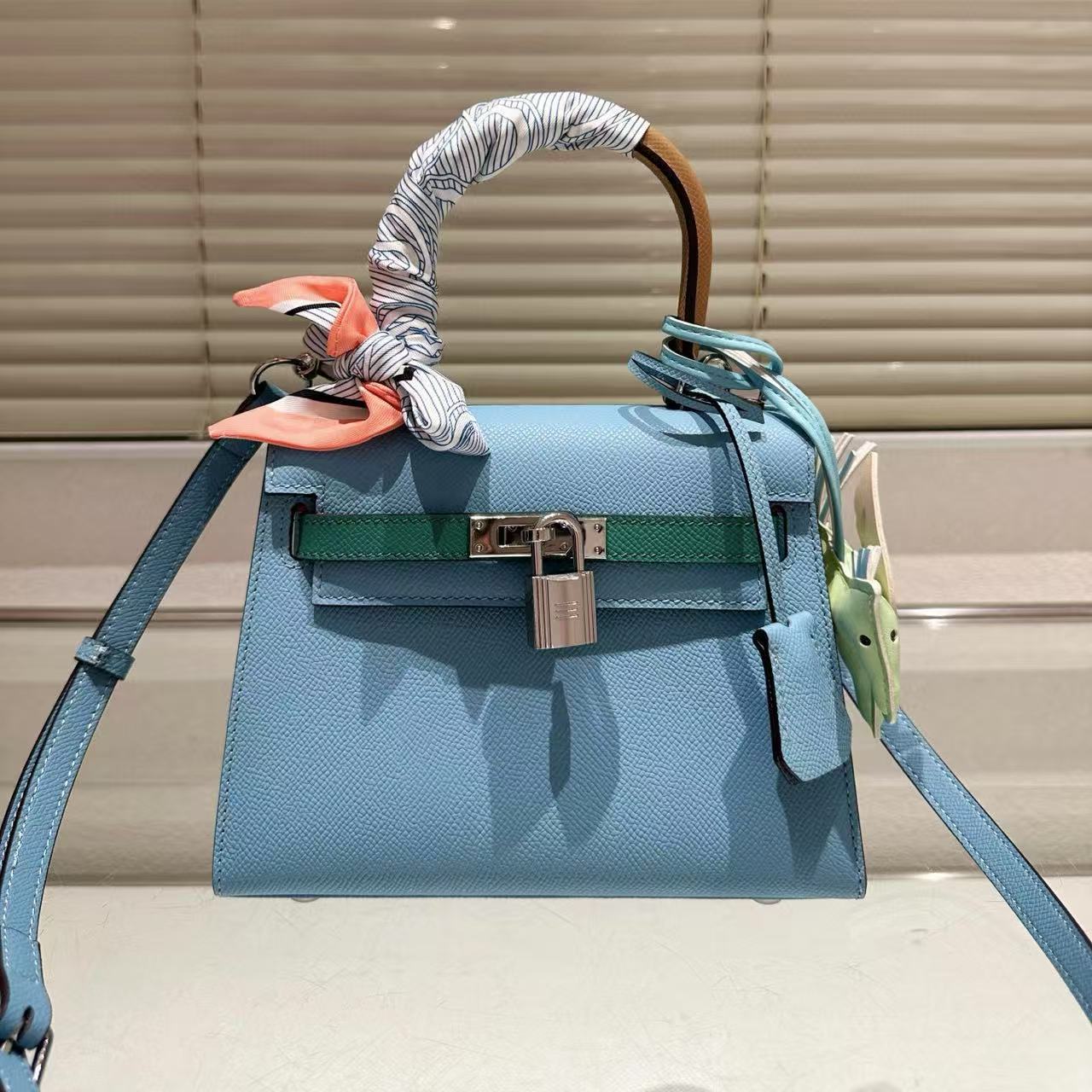 HERME5 高品質牛革ハンドバッグ【50％割引+送料無料】