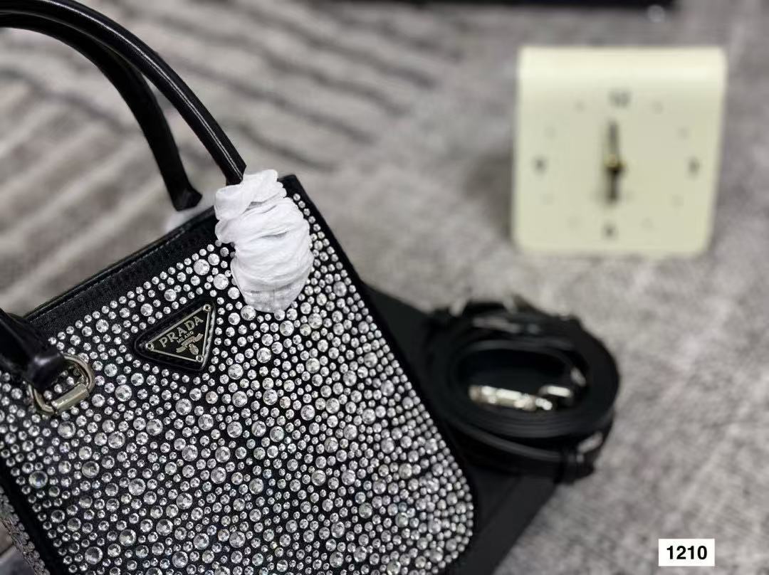 PR4DA ダイヤモンドハンドバッグ【50％割引+送料無料】