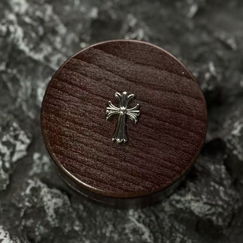 Chr0me Hearts木製ステンレス灰皿【50％割引+送料無料】