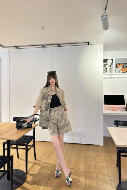 DI0R バタフライプリントシャツ+ショーツ ツーピースセット【50％割引+送料無料】