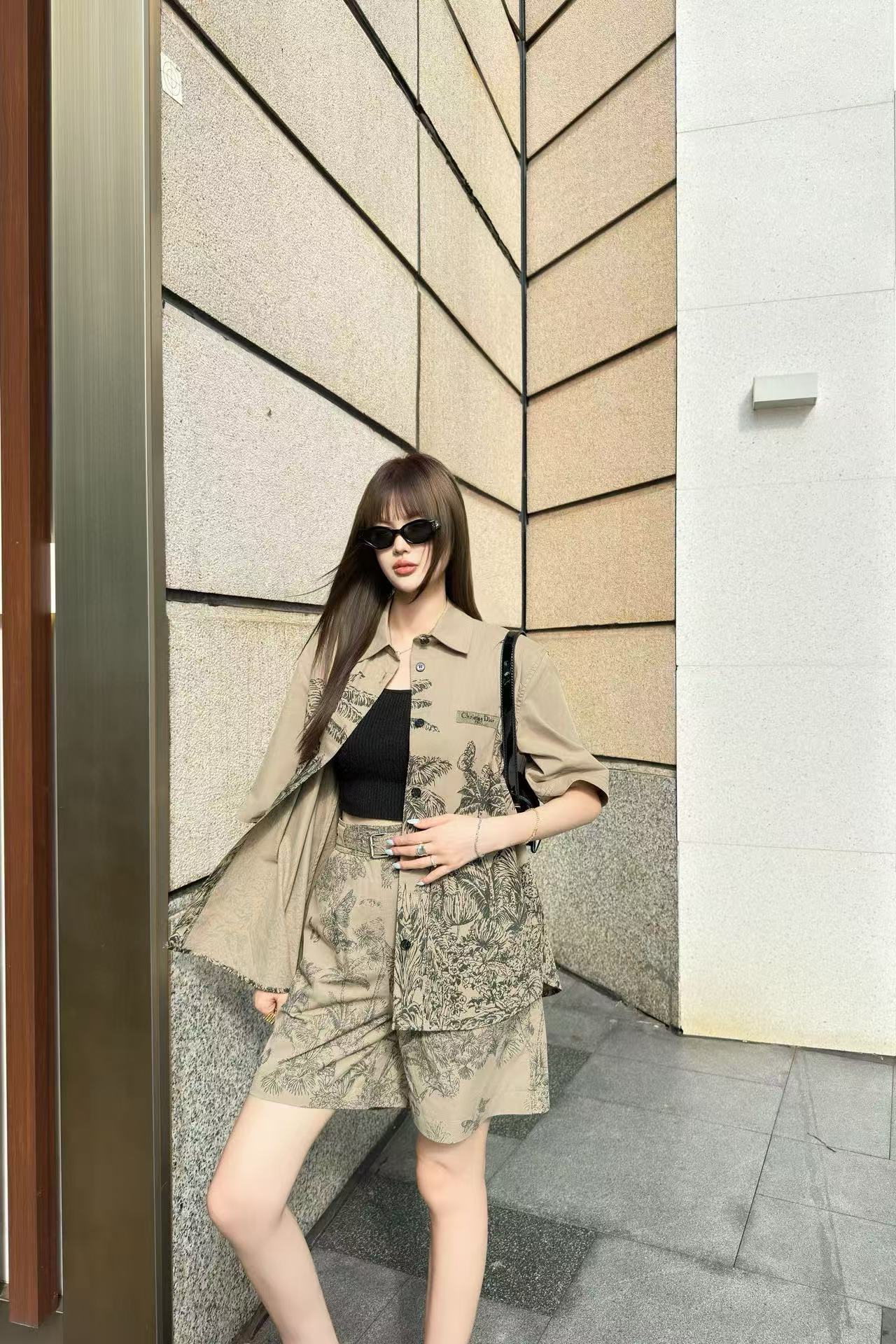 DI0R バタフライプリントシャツ+ショーツ ツーピースセット【50％割引+送料無料】