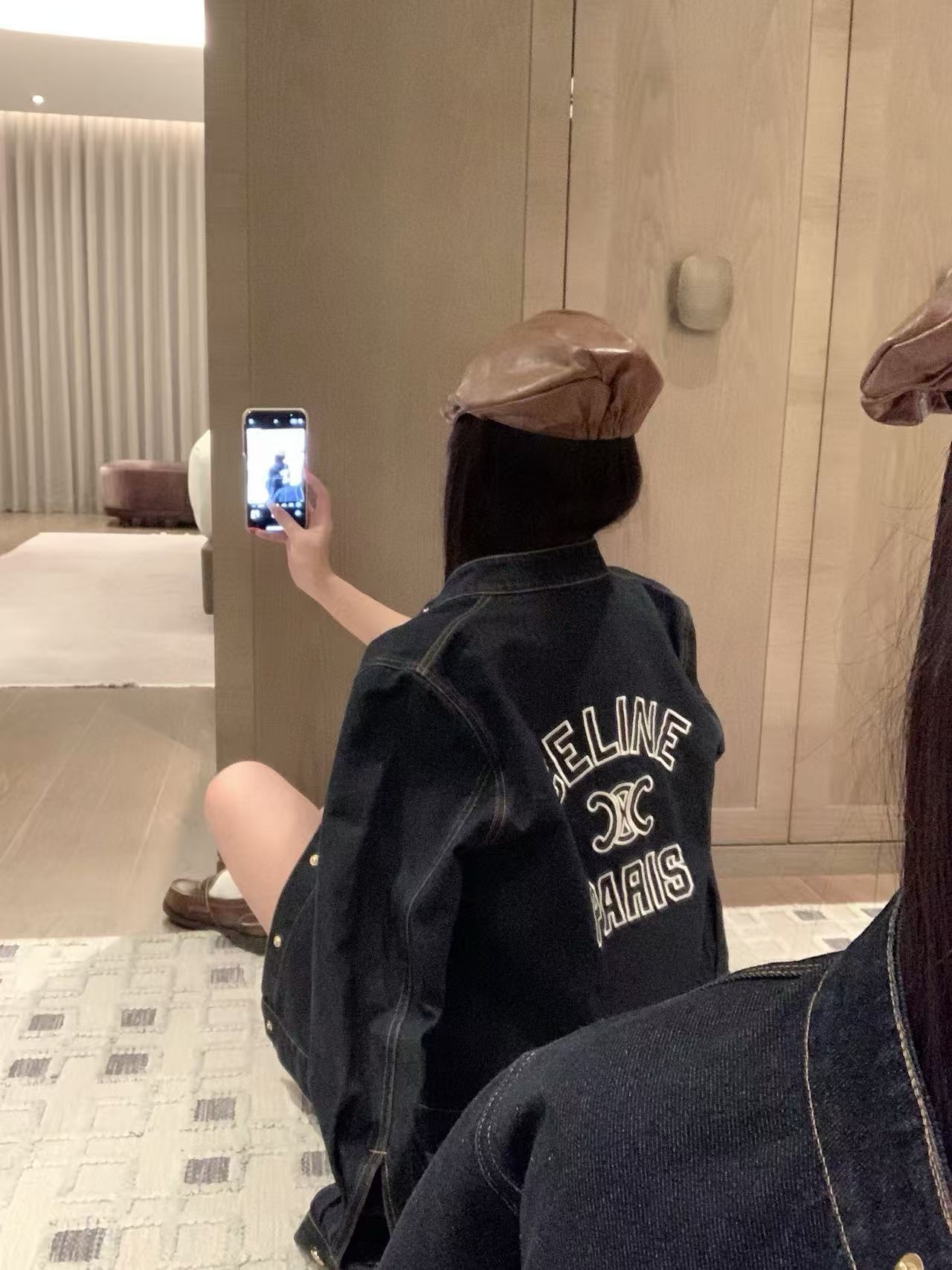 CEL1NE の凱旋門刺繍デニムジャケット【50％割引+送料無料】