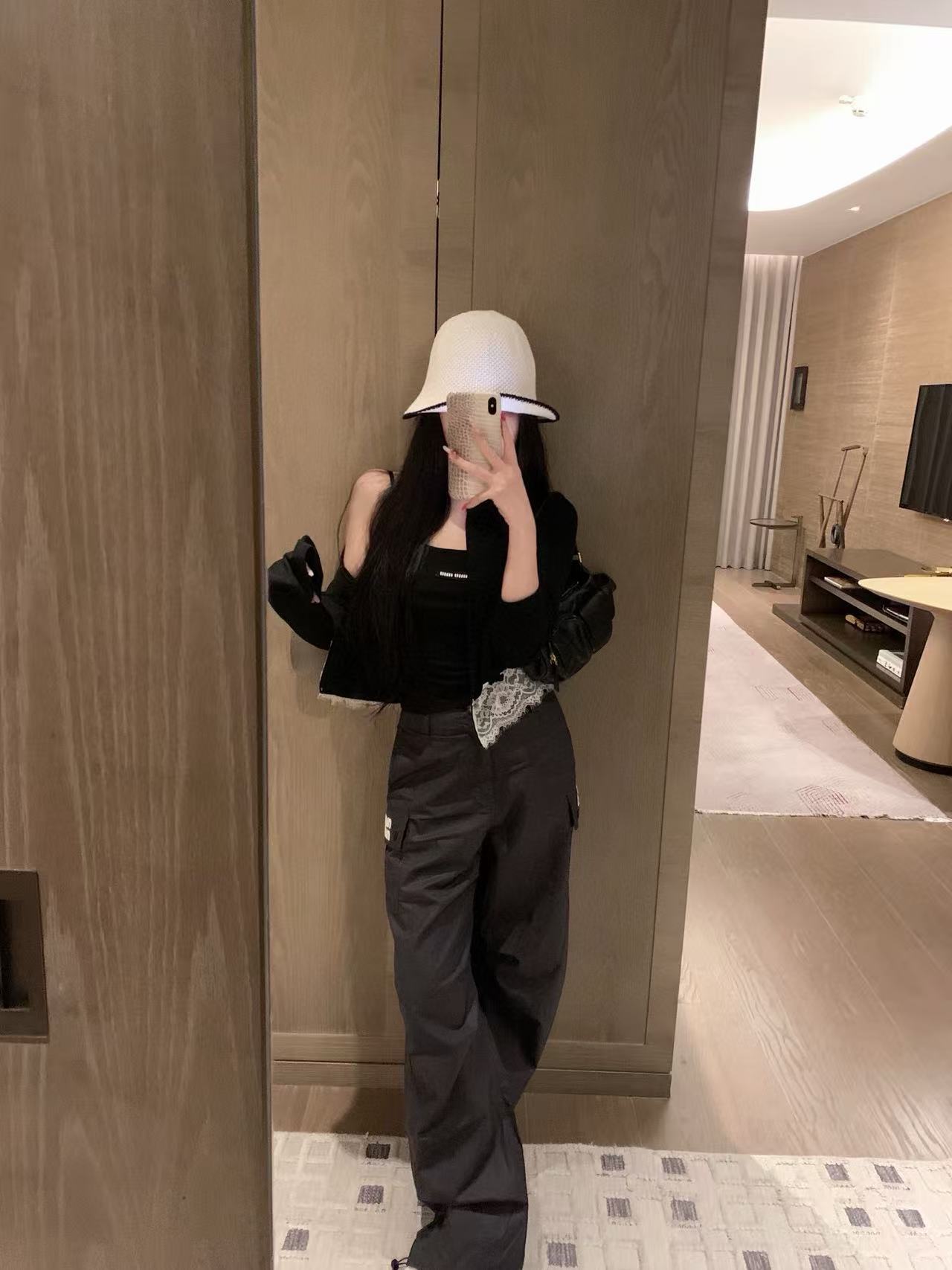 M1UM1U レースカーディガン＋ベスト ツーピースセット【50％割引+送料無料】