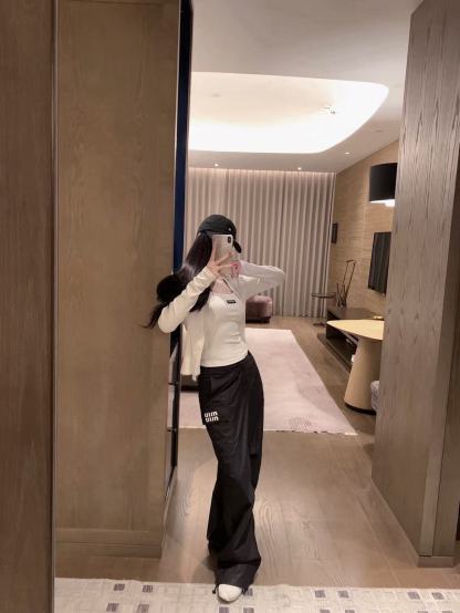 M1UM1U レースカーディガン＋ベスト ツーピースセット【50％割引+送料無料】