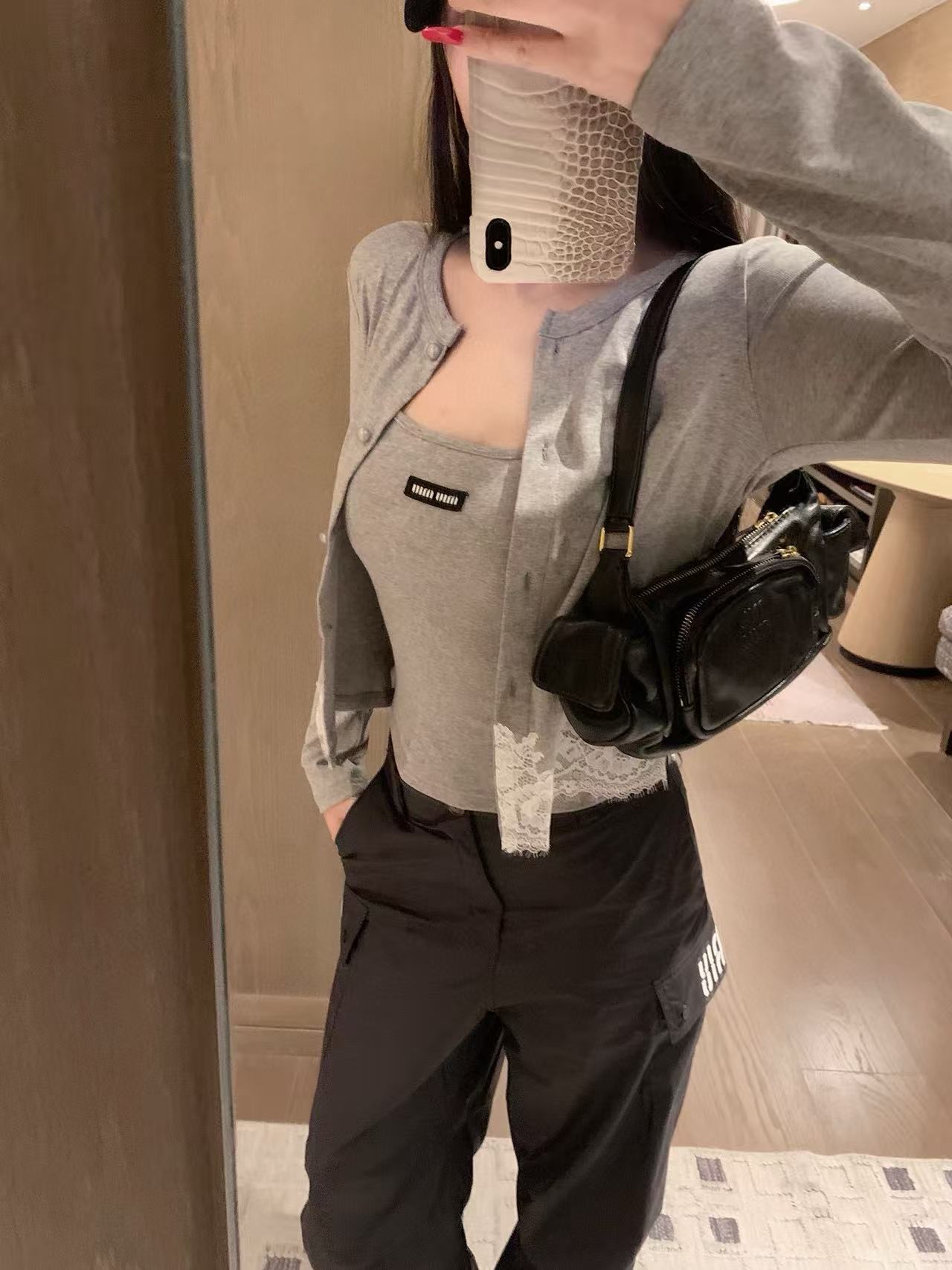 M1UM1U レースカーディガン＋ベスト ツーピースセット【50％割引+送料無料】