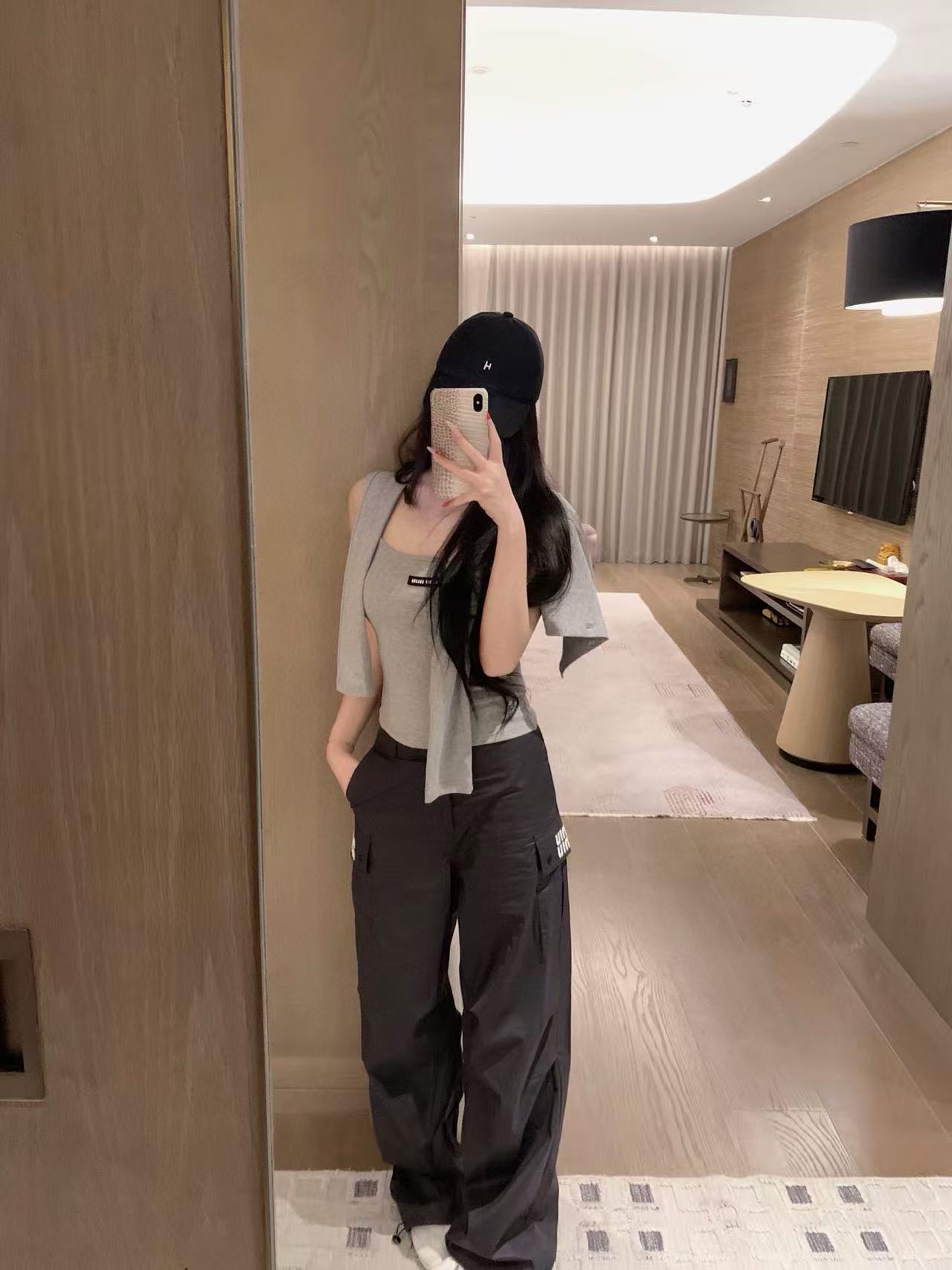 M1UM1U レースカーディガン＋ベスト ツーピースセット【50％割引+送料無料】