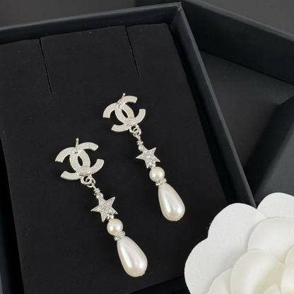 CHANE1 五芒星ダブルCパールイヤリング【50％割引+送料無料】