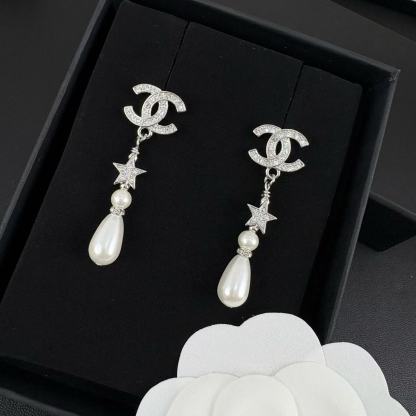 CHANE1 五芒星ダブルCパールイヤリング【50％割引+送料無料】