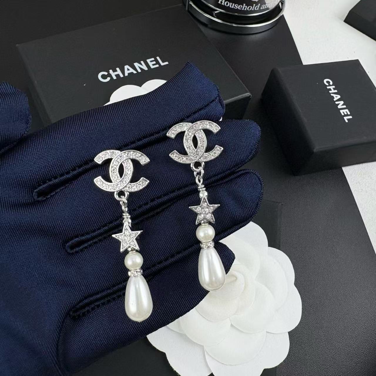 CHANE1 五芒星ダブルCパールイヤリング【50％割引+送料無料】