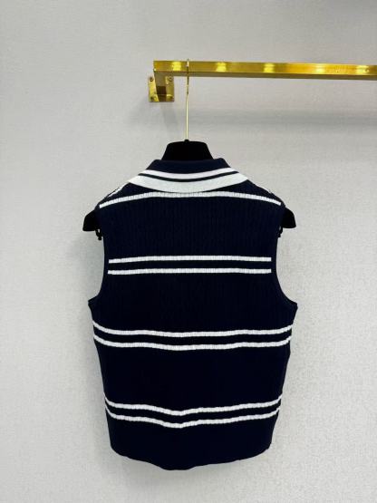 YSLメタルボタンラペルウールベスト【50％割引+送料無料】