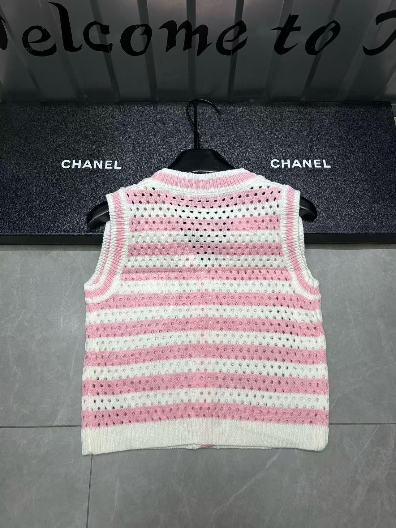 CHANE1 Vネック中空ウールベスト【50％割引+送料無料】