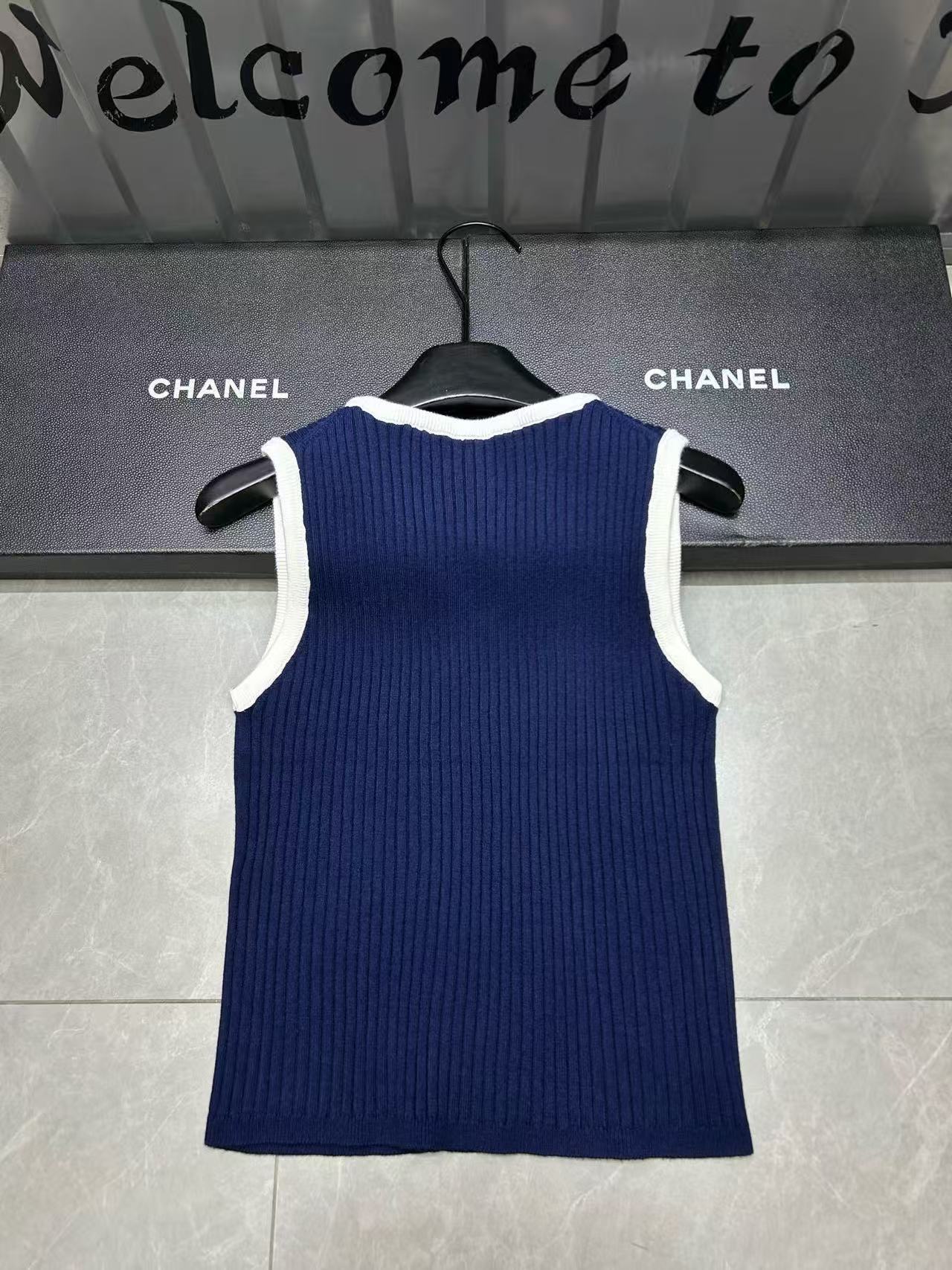 M1UM1U Vネックフリースベスト【50％割引+送料無料】