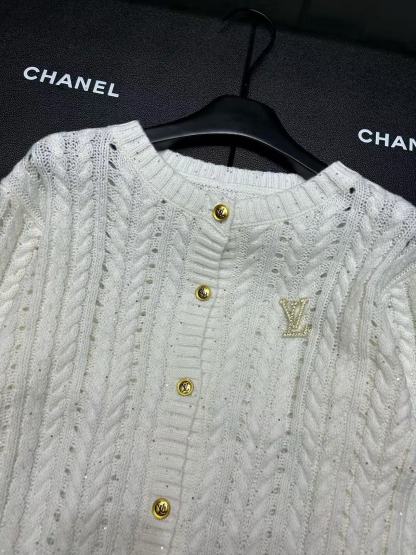 LVメタルボタン中空ウールカーディガン【50％割引+送料無料】