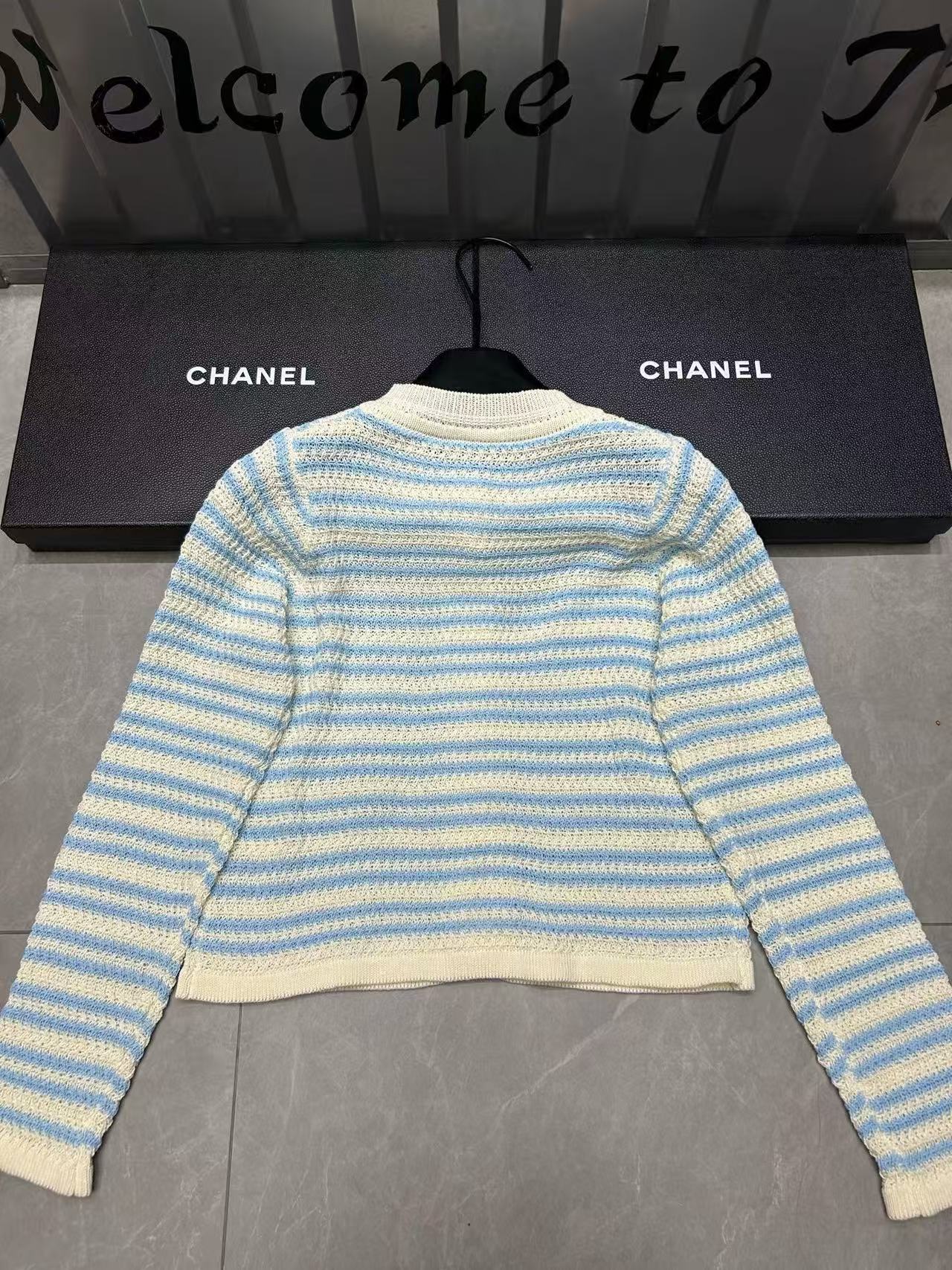 CHANE1 ブルーストライプ ダブルCカーディガン【50％割引+送料無料】