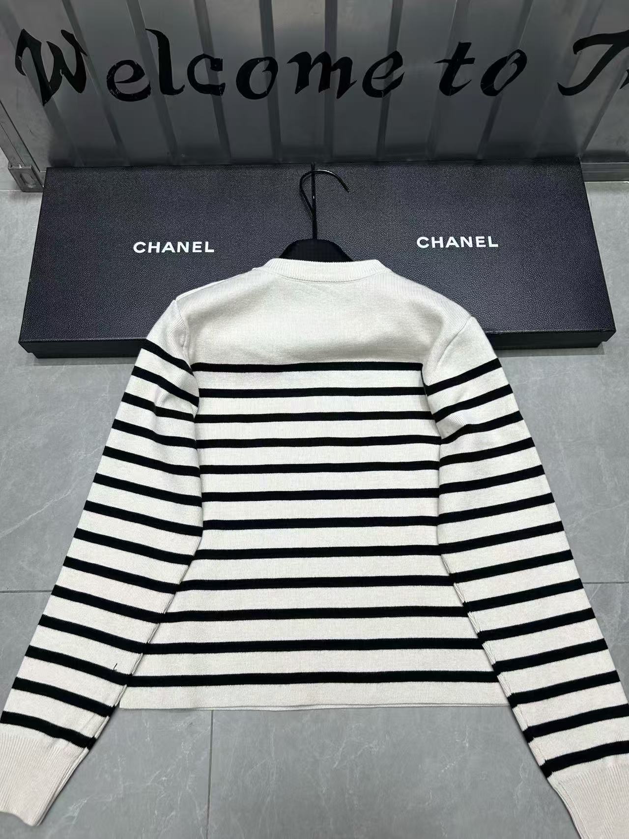 CEL1NE 凱旋門ストライプセーター【50％割引+送料無料】